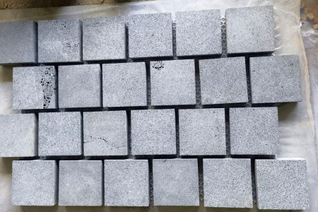 海南黑粗磨面小方塊