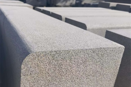 海南黑粗磨路沿石