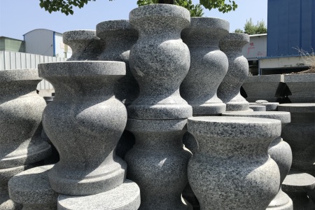 石桌石凳