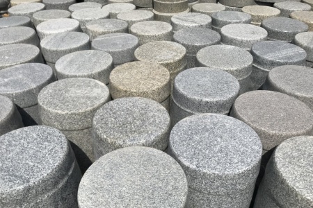 石桌石凳