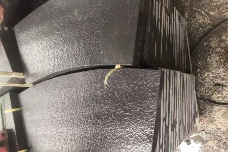 雅蒙黑異形