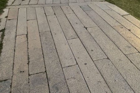 老石板