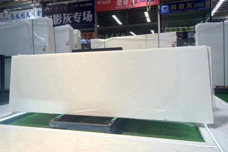「水晶白玉」