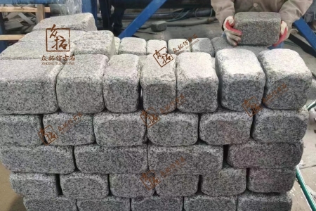滾石