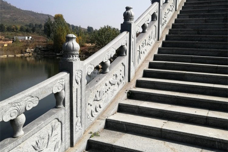 石欄桿