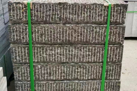 青石鏨道面