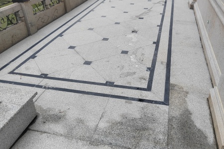 黃銹石荔枝面地鋪