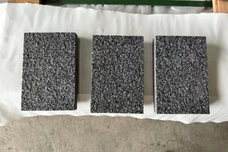 新中國黑鋼砂水沖面