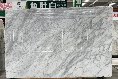 雪花白