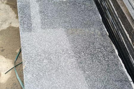芝麻黑馬蹄石