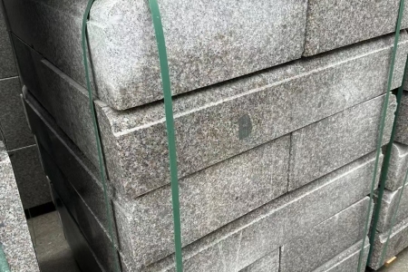 路沿石