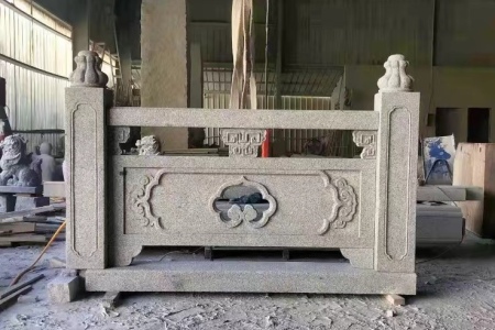 青石欄桿