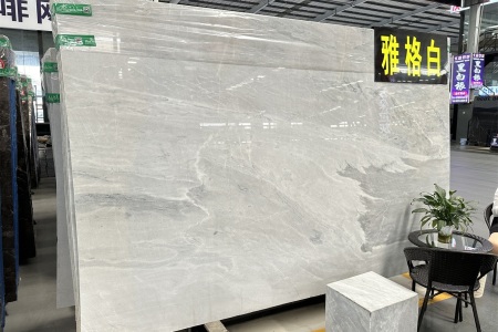 雅格白