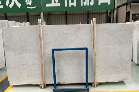 寶格麗白