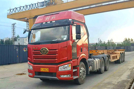 物流貨車