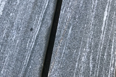 夜里雪、山水巖