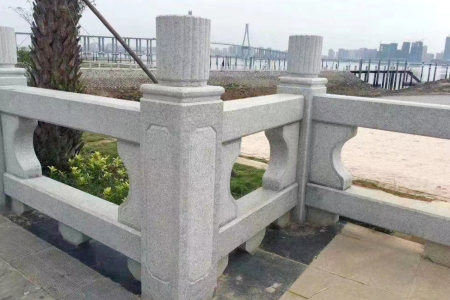 橋欄板