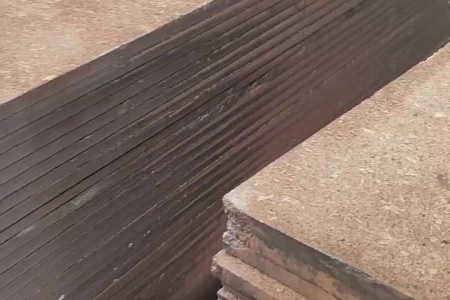 咖啡棕鉆主營(yíng)；電解板，染色板，天然花崗石，廠家直銷，品種齊全，咖啡鉆，咖啡棕鉆，皇室非，皇室棕鉆，古典棕鉆，黃金鉆，啡鉆，小非珠，沙利士紅，中國(guó)紅，珍珠紅，美國(guó)白麻，美國(guó)白金，金點(diǎn)白麻，金絲白麻，紫點(diǎn)玫瑰，新卡啦麥里金，新黃金麻，鉑金灰，做石材行業(yè)20年干掛外墻，別墅，酒店，園林景觀，一站式，13706042796～15859324661