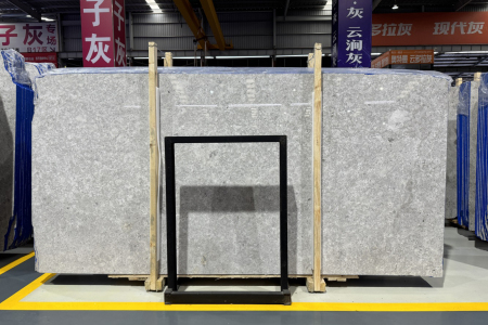 胖子灰「淺底云多拉灰」