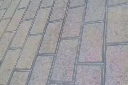 青石地鋪石