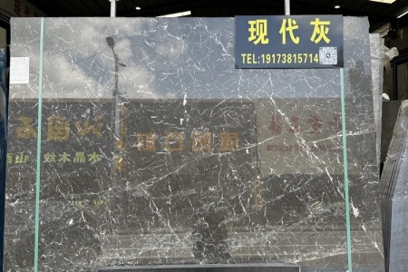 橄欖綠