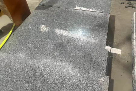 芝麻黑 