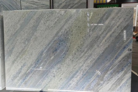 藍(lán)水晶