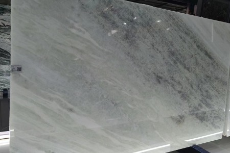 藍(lán)水晶