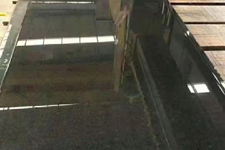 中國黑「光面」