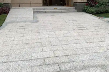 廣場地鋪