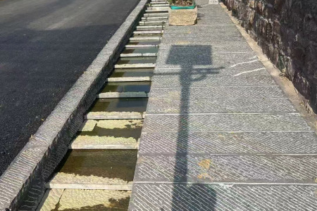 青石板鏨道面