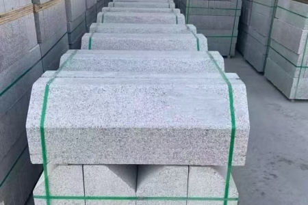 路沿石