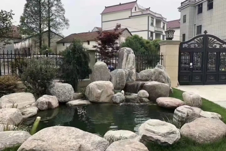 泰山石景石，現(xiàn)貨及安裝水景效果