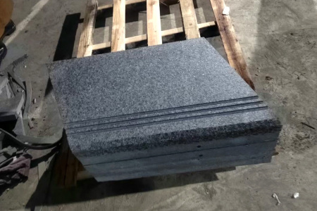 福鼎黑臺(tái)階石