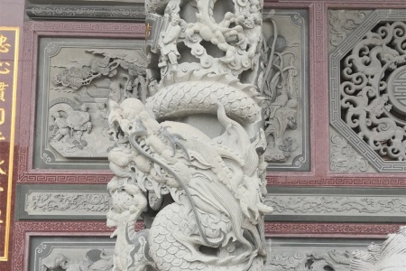 龍紋柱