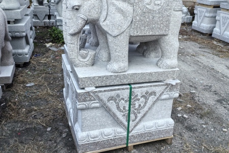 大象雕刻