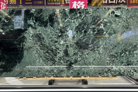六泉輕奢館 意大利普拉達(dá)綠