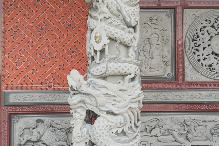 龍紋柱