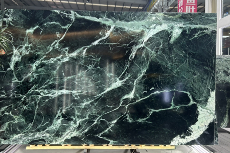 六泉輕奢館 意大利普拉達(dá)綠
