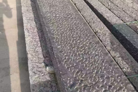 青石地鋪石