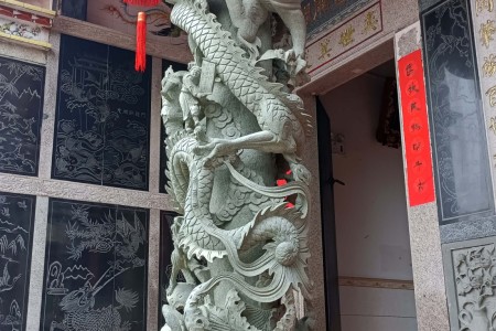 龍紋柱