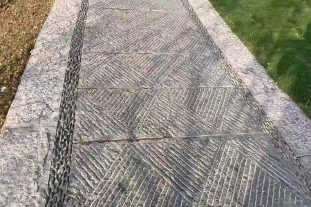 青石地鋪石