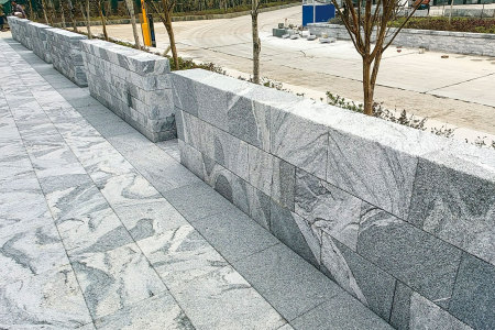 地鋪石