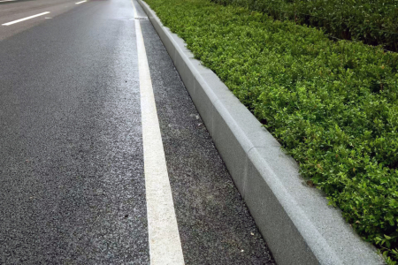 無機(jī)路沿石