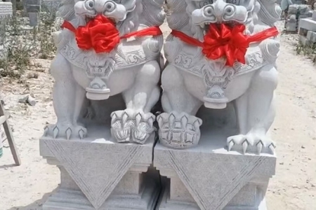 石獅子13963761592