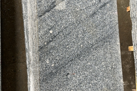 芝麻白路沿石