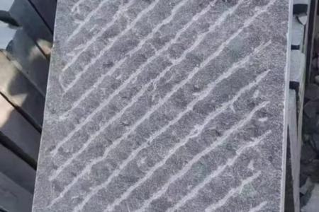 珍珠黑荔枝面