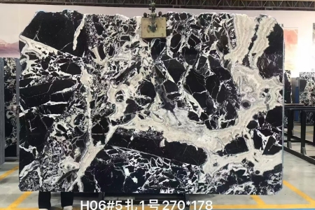 寶格麗黑