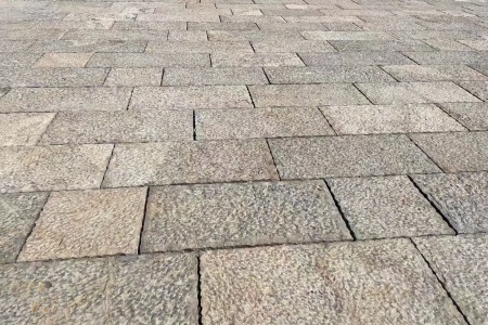 大量供應(yīng)民宿古建工程鋪裝老石板舊石條仿古石板
