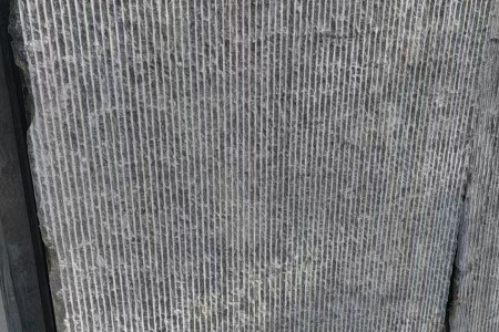 青石斧剁面